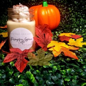 Pumpkin spice latte scented candle